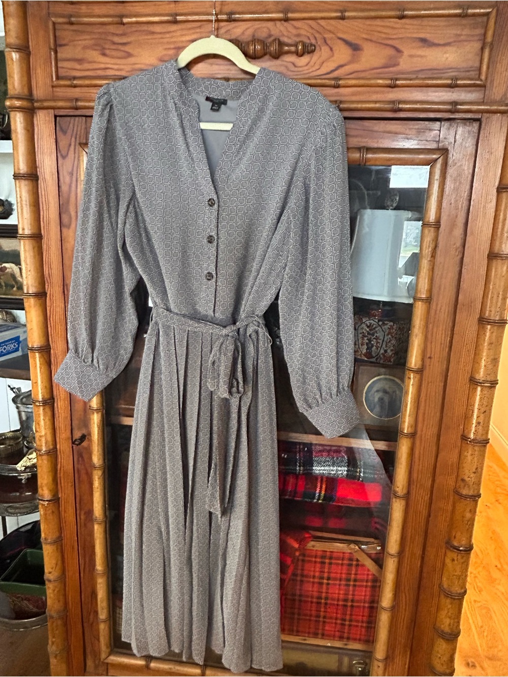 Ann Taylor Taupe Printed Long-Sleeve Tie-Waist Dress